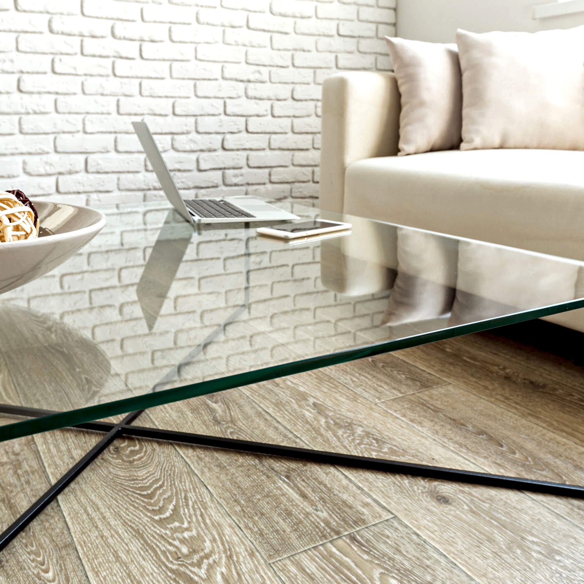 glass-table-cropped2 Custom-cut glass tabletop for residential use